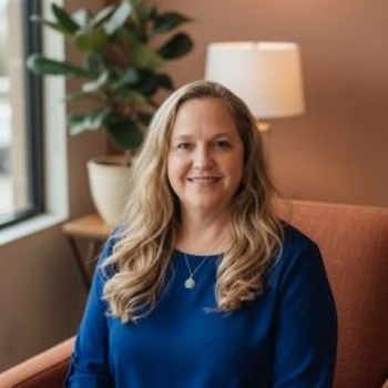 Avatar of Connie Dinkler