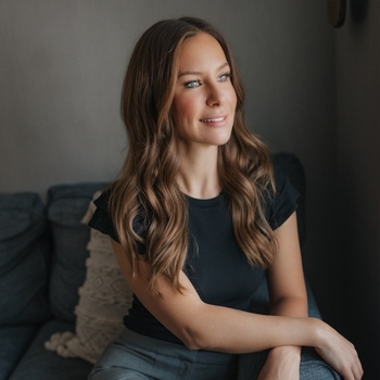 Avatar of Sarah Tuzeneu