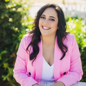 Avatar of Jessica Rios-Flores