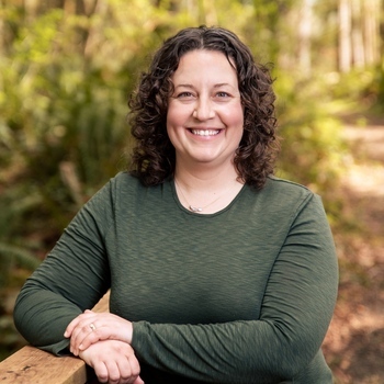 Avatar of Elizabeth Antoon-Walsh