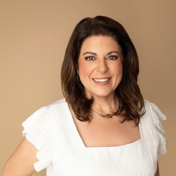 Avatar of Donamarie Oligino