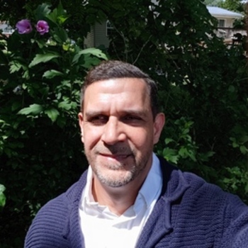 Avatar of Efrain Torres