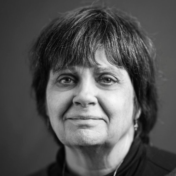 Avatar of Clare Julian Carbone