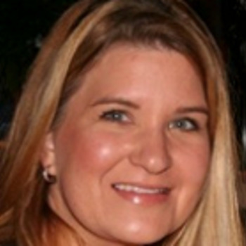Avatar of Lisa Benitez