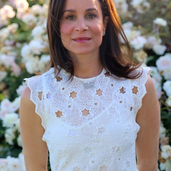 Avatar of Leigh Nickoll