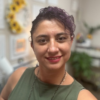 Avatar of Reyna Iribar