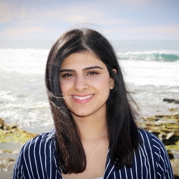 Avatar of Loveroop Bath