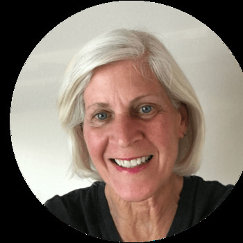 Avatar of Julie Hogue
