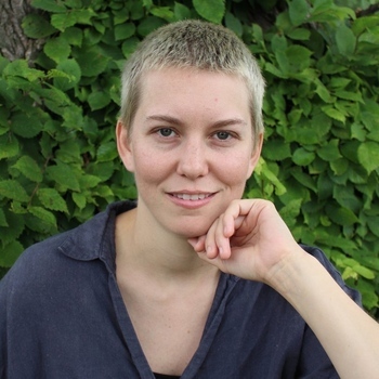 Avatar of Lizzy Ball