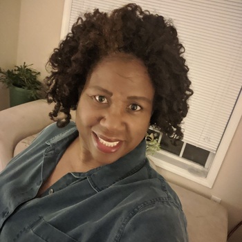 Avatar of Elease Gaiter