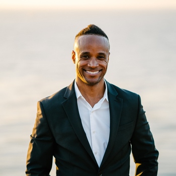 Avatar of Aaron Mason