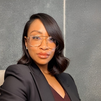 Avatar of Audra Lee 