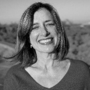 Avatar of Mia Freund Stilwell