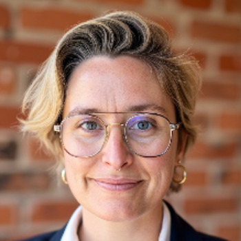 Avatar of Phoenix Rosewood, MA