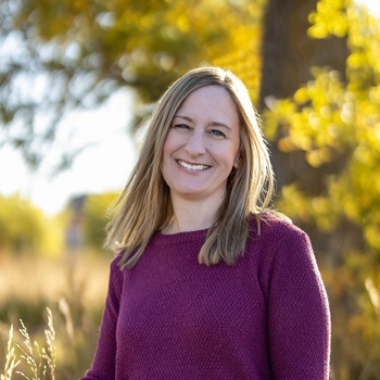 Avatar of Lisa Fiola