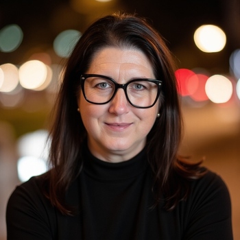 Avatar of Tina Sacin