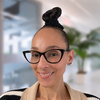 Avatar of Dr. Adia Visolela Plourd