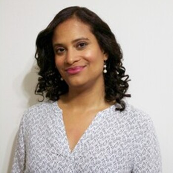 Avatar of Zoe Reyes