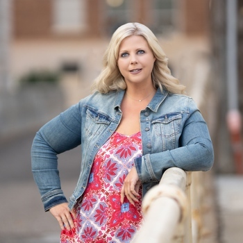 Avatar of Jennifer Lefever, MSW, LCSW