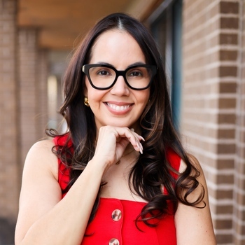 Avatar of Jeanette Gonzalez-Ballesteros