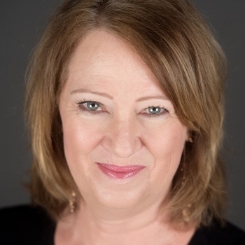Avatar of Claudia Thompson
