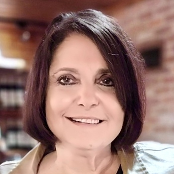 Avatar of Maggie Vlazny, LCSW,LLC